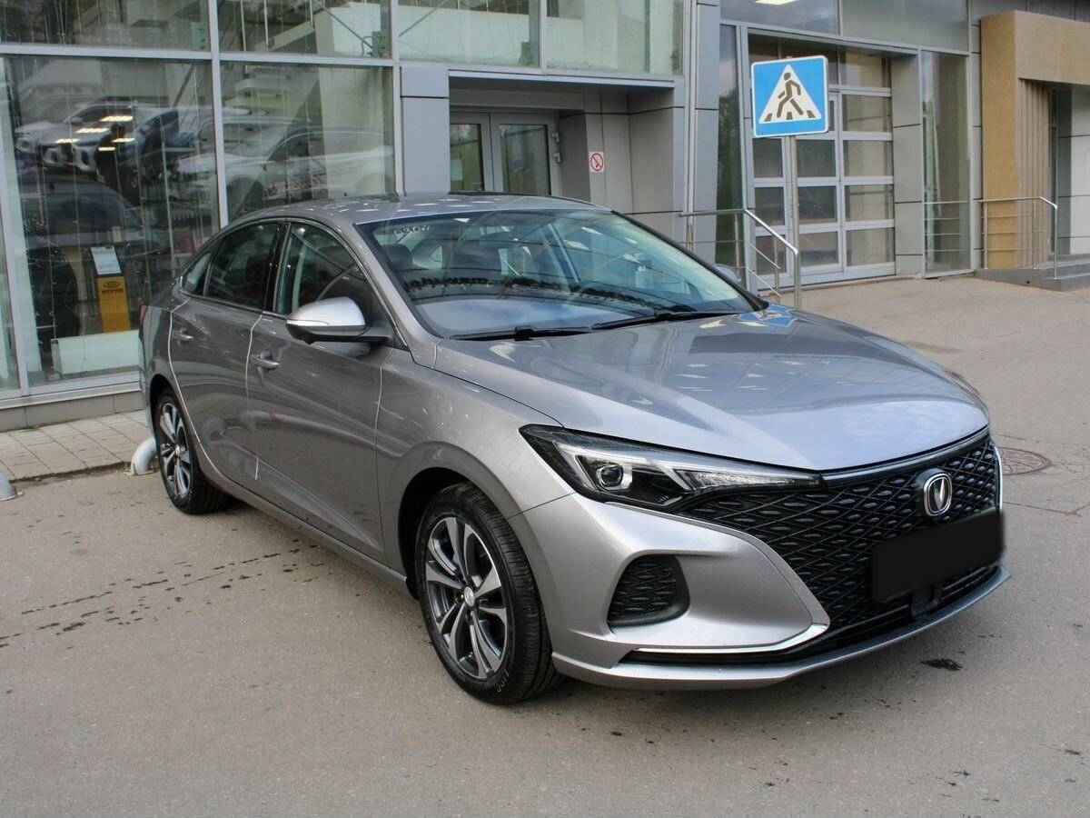 Changan Eado Plus 2023 года с пробегом. Фото: #2