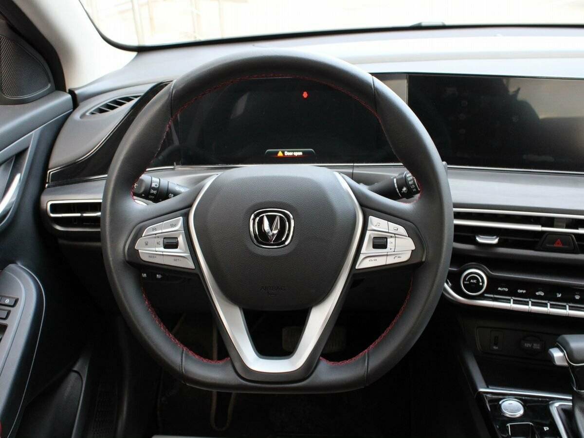 Changan Eado Plus 2023 года с пробегом. Фото: #9