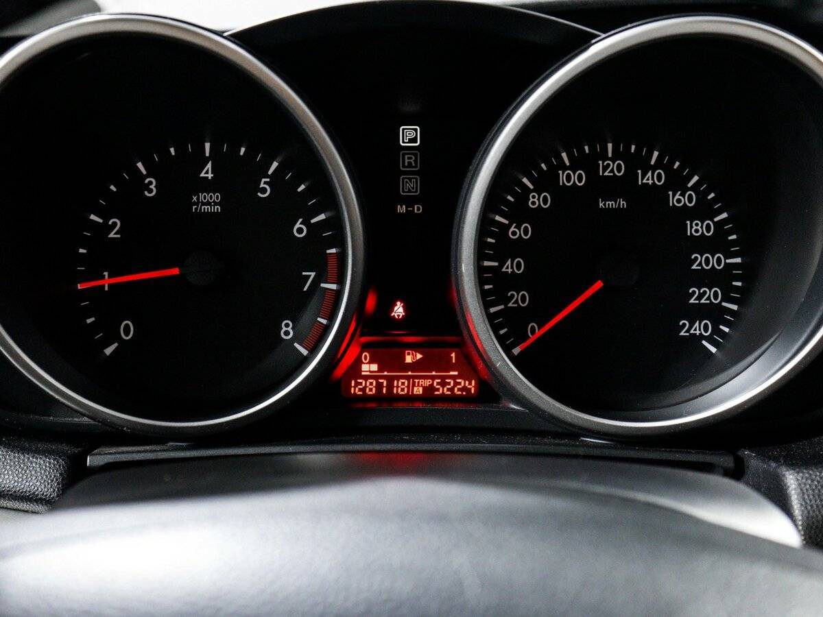 Mazda 3 2011 года с пробегом. Фото: #9