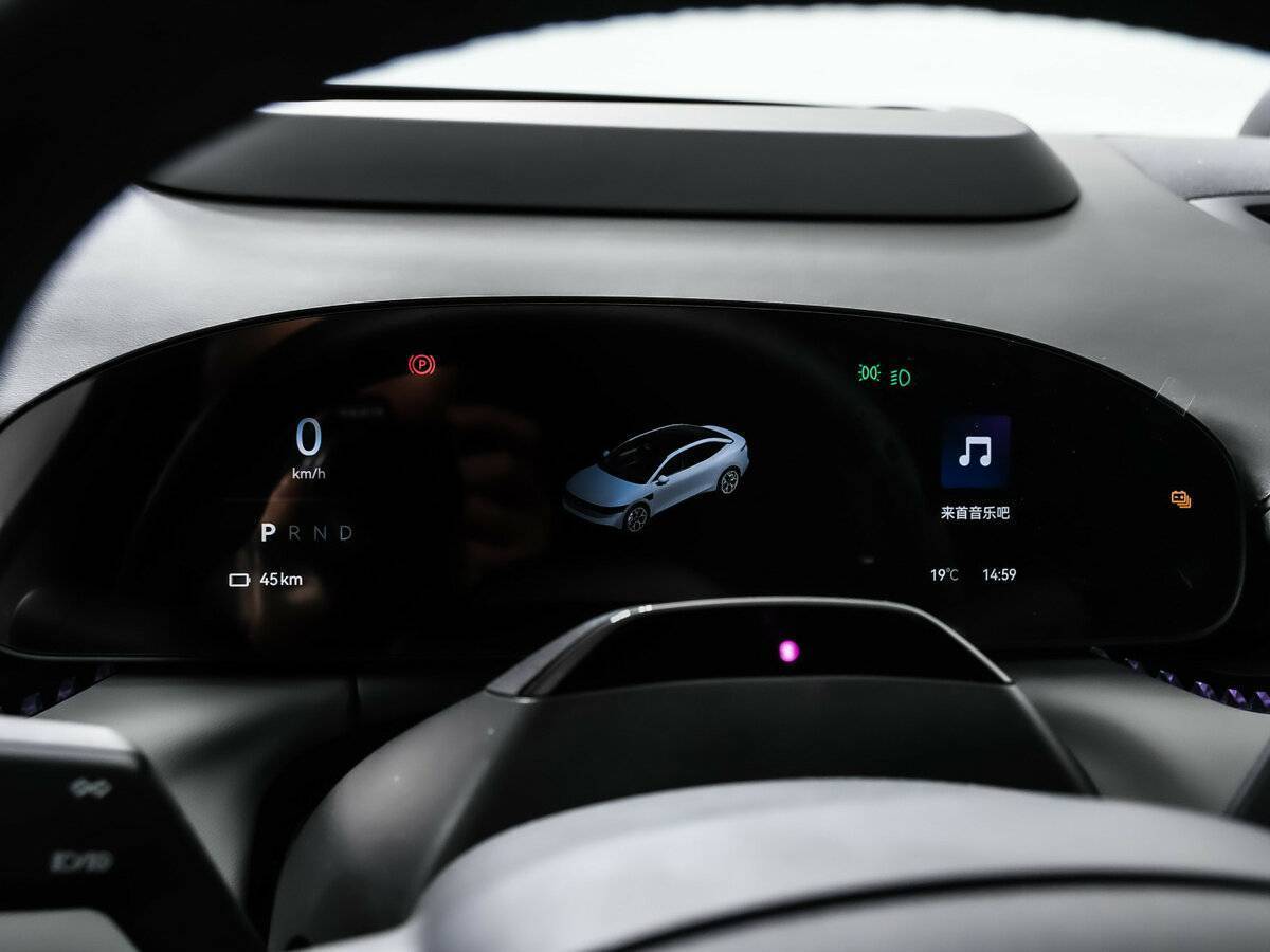 Zeekr 007 2024 года с пробегом. Фото: #9