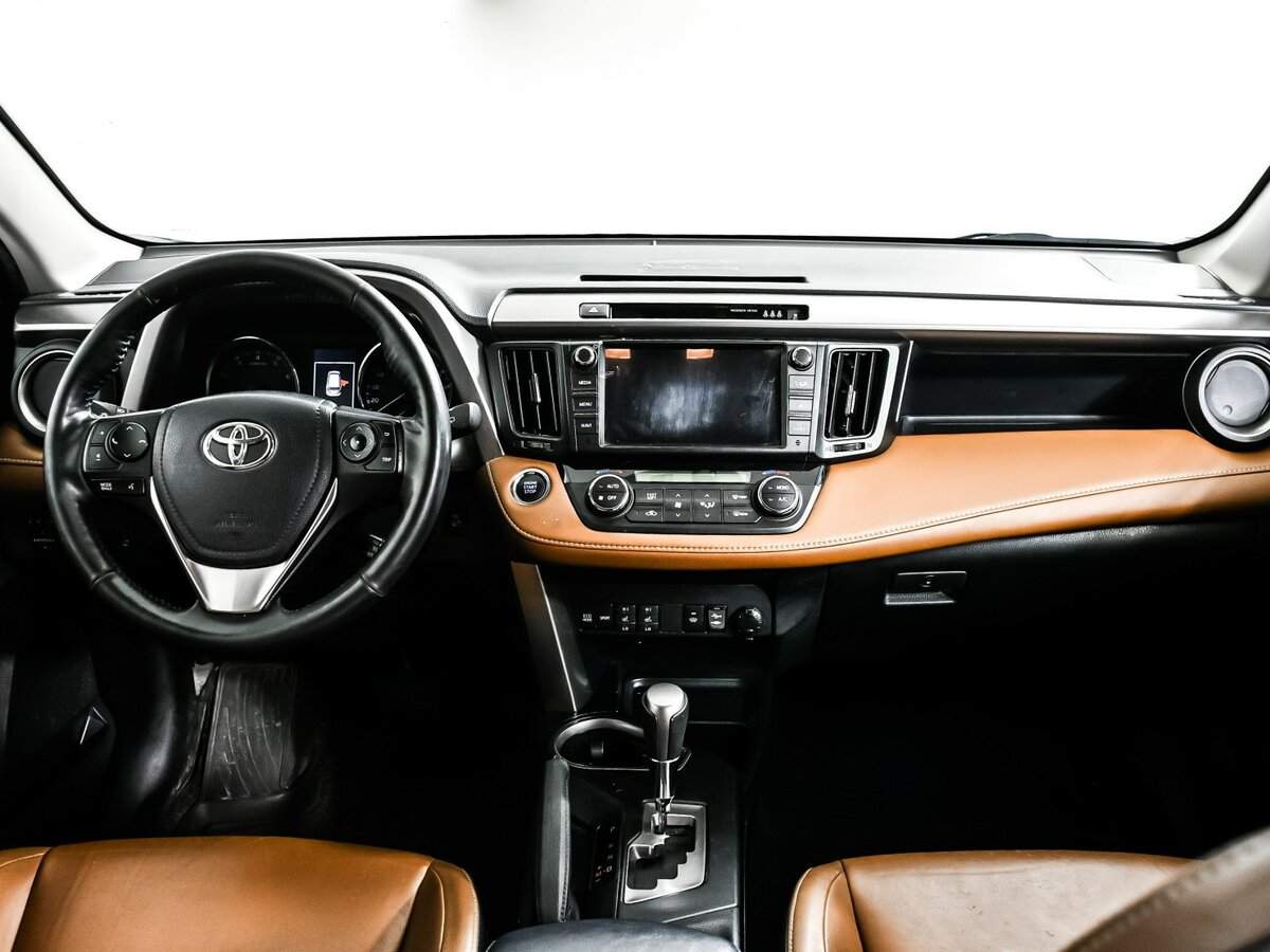 Toyota RAV4 2019 года с пробегом. Фото: #10