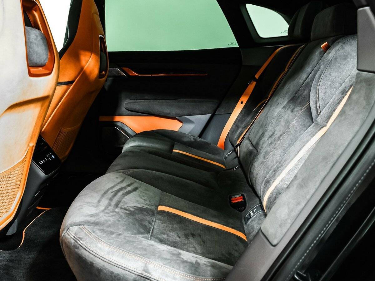 Zeekr 001 2023 года с пробегом. Фото: #11