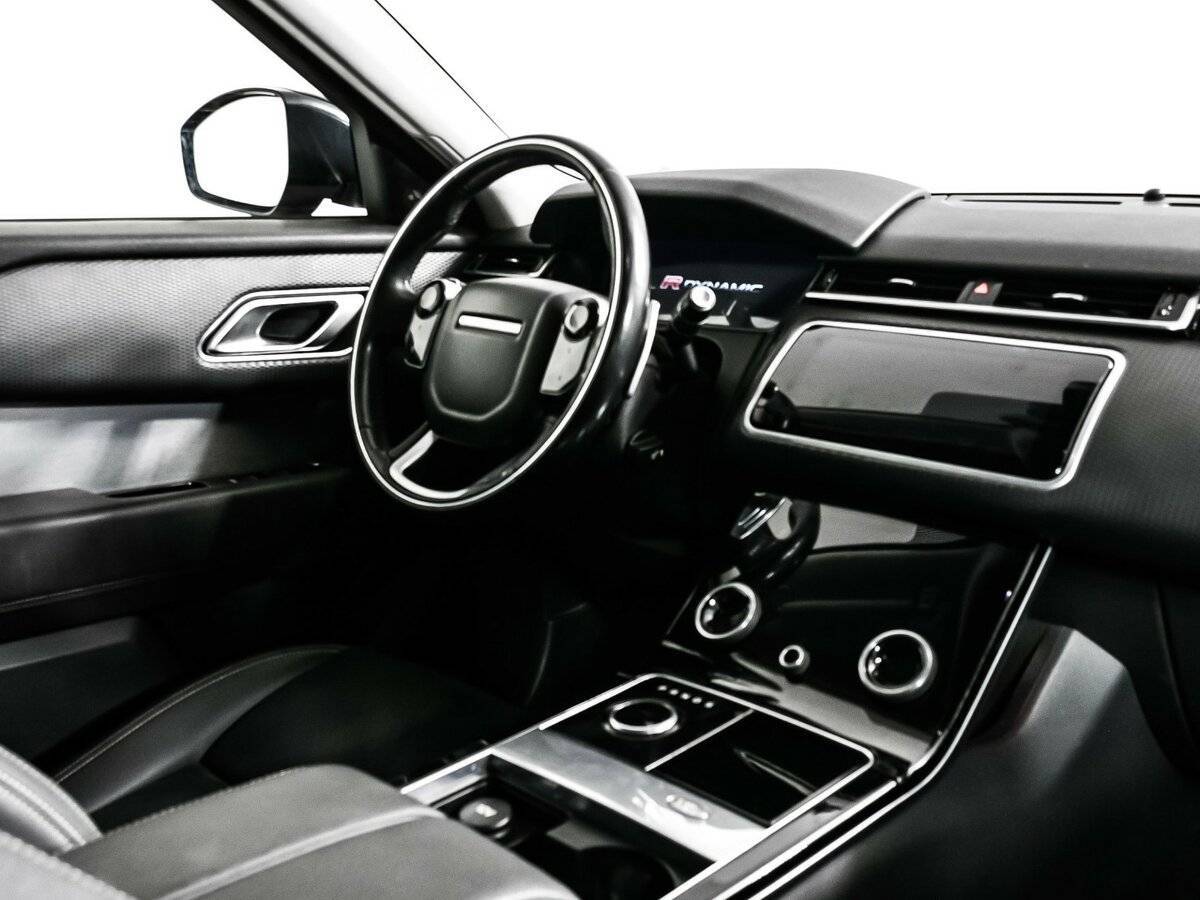 Land Rover Range Rover Velar 2017 года с пробегом. Фото: #8