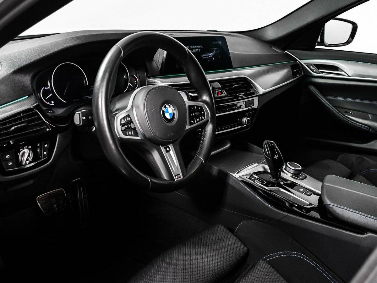 BMW 5 серии 2020 года с пробегом. Фото: #8