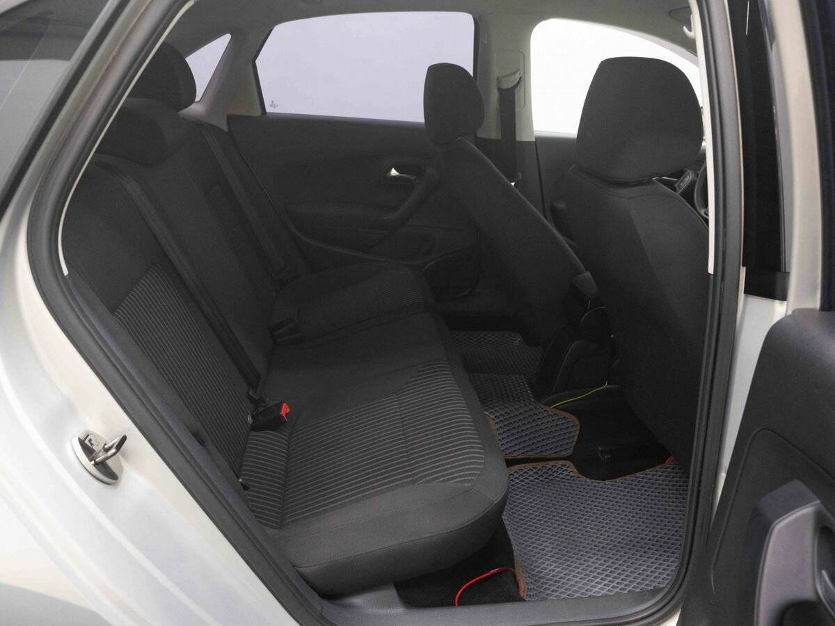 Volkswagen Polo 2011 года с пробегом. Фото: #9