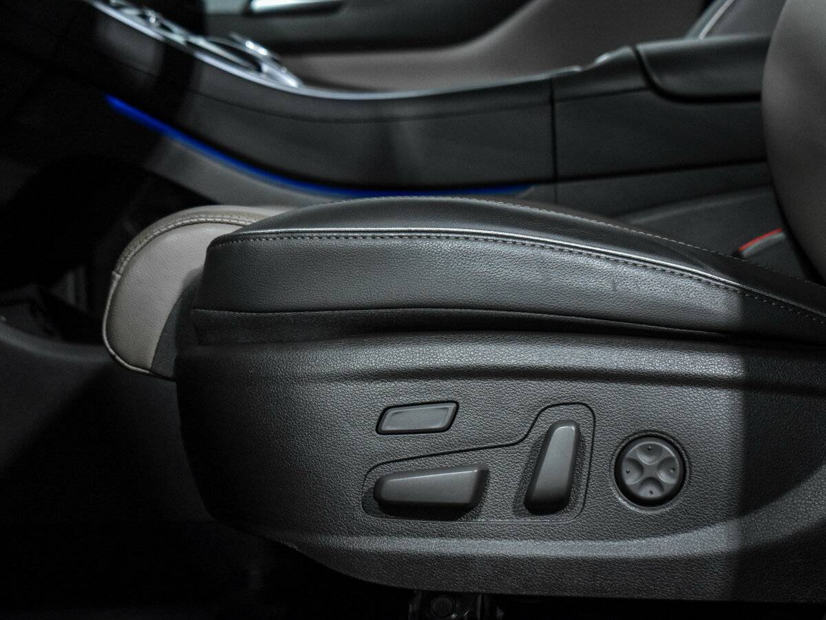 Hyundai Santa Fe 2021 года с пробегом. Фото: #9