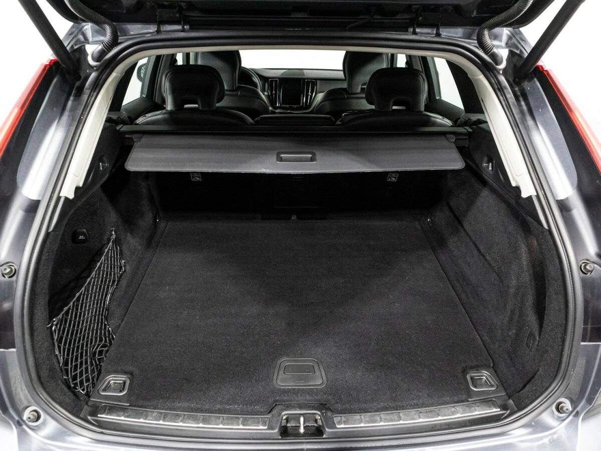 Volvo XC60 2020 года с пробегом. Фото: #14