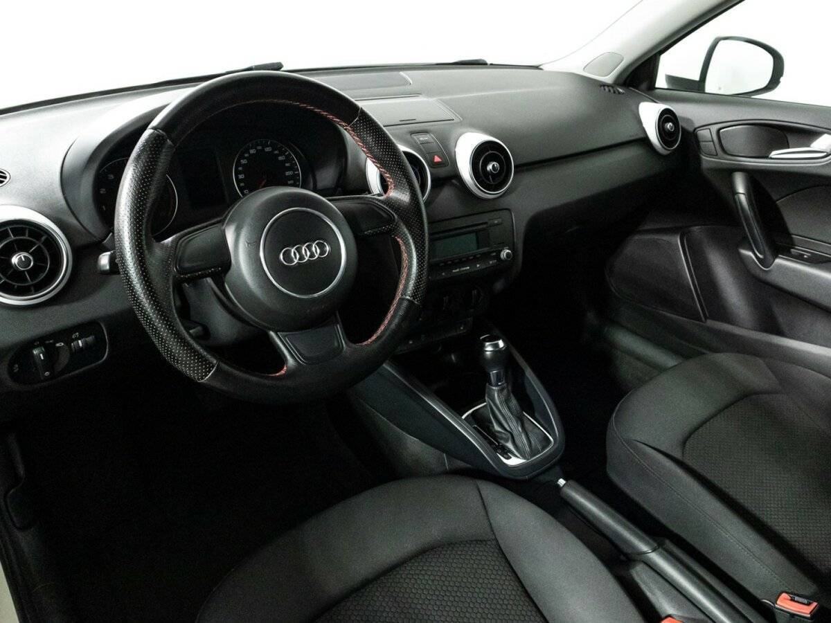 Audi A1 2010 года с пробегом. Фото: #10