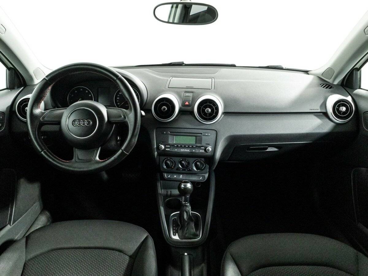 Audi A1 2010 года с пробегом. Фото: #12