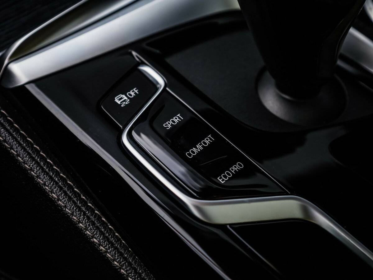 BMW 5 серии 2021 года с пробегом. Фото: #23