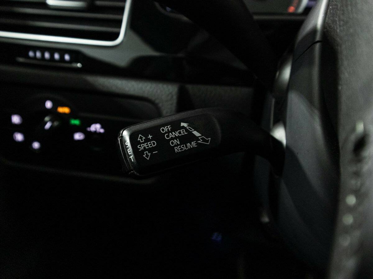 Volkswagen Touareg 2016 года с пробегом. Фото: #20