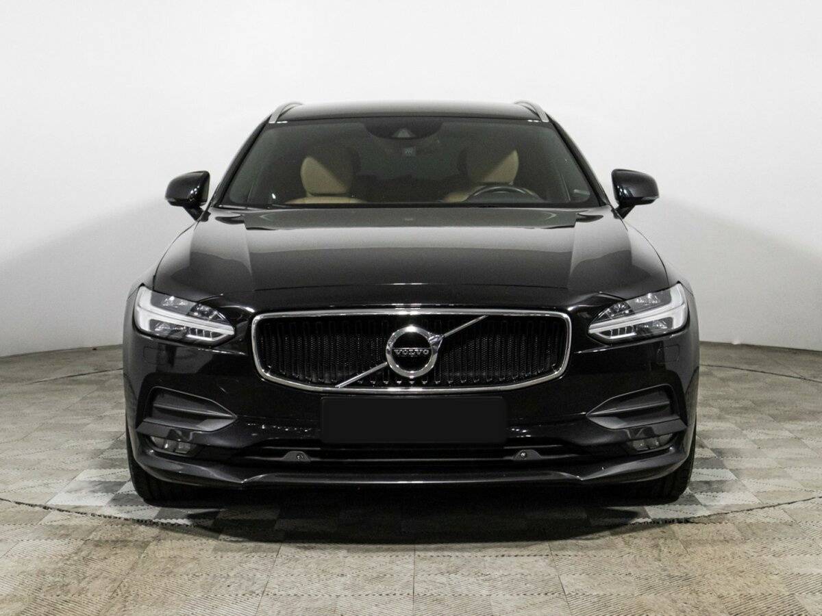 Volvo V90 2018 года с пробегом. Фото: #1