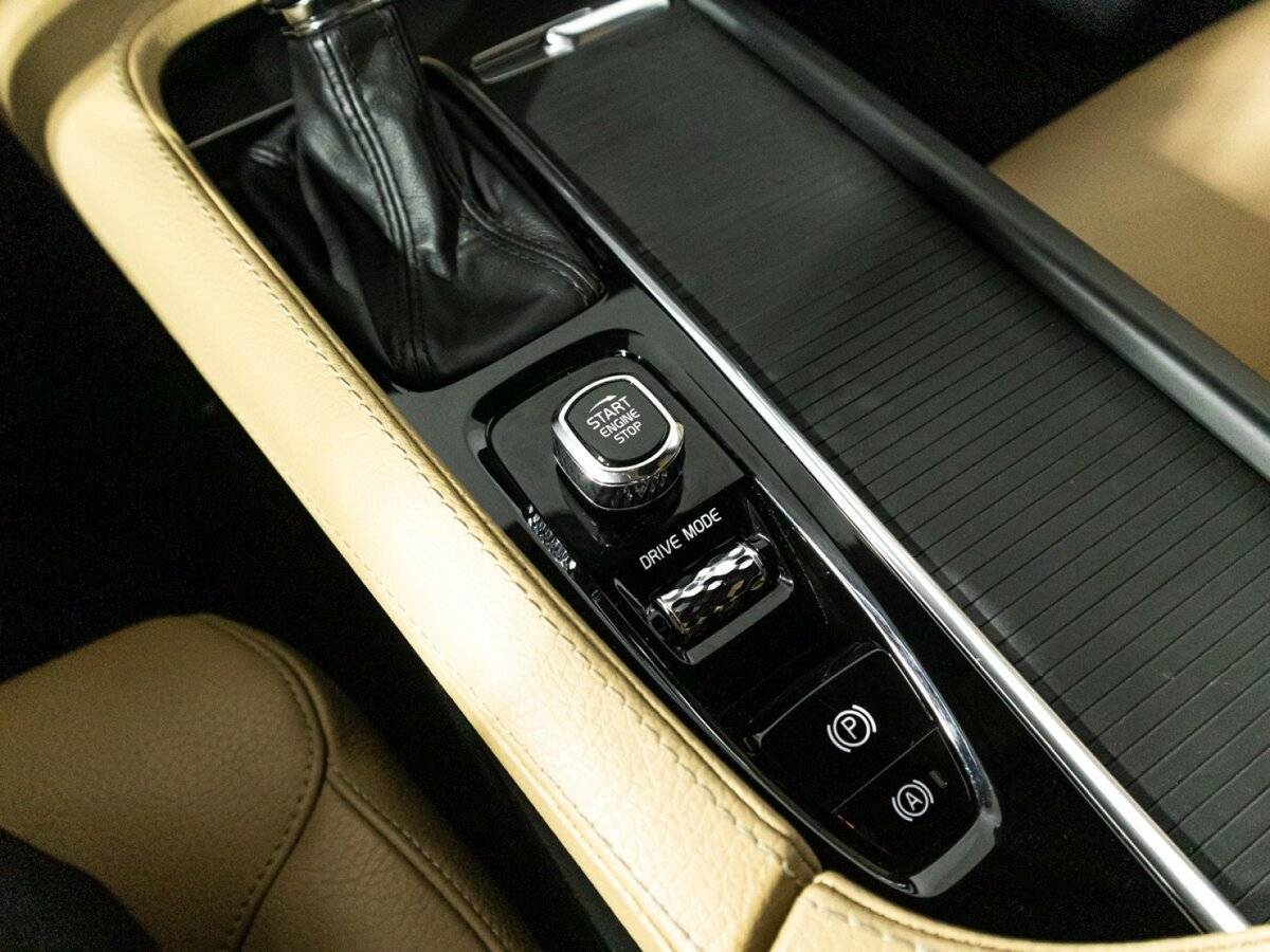 Volvo V90 2018 года с пробегом. Фото: #18