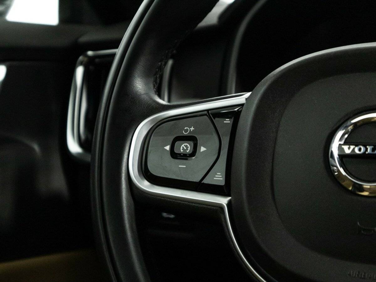 Volvo V90 2018 года с пробегом. Фото: #20