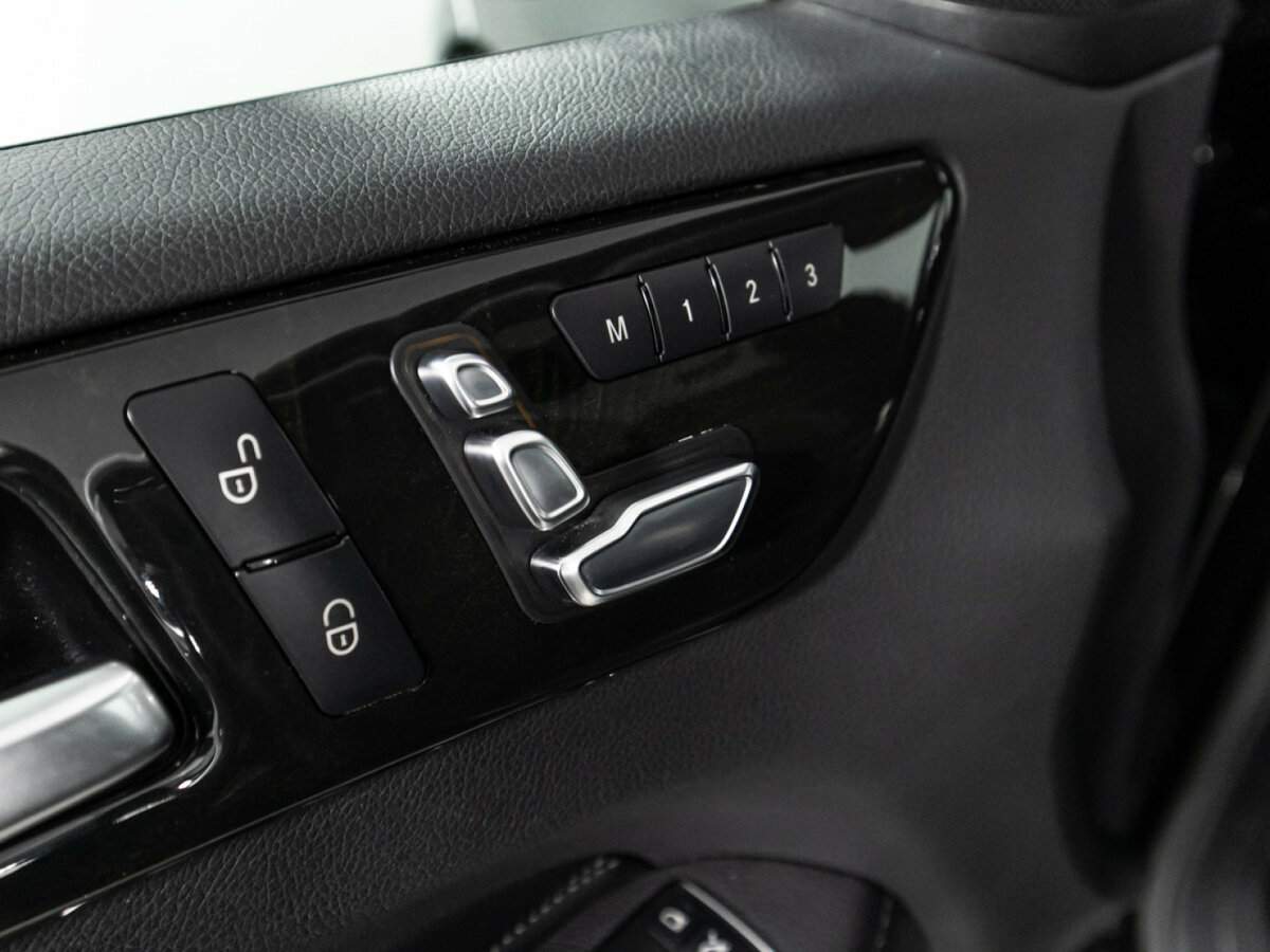 Mercedes-Benz GLS 2017 года с пробегом. Фото: #17