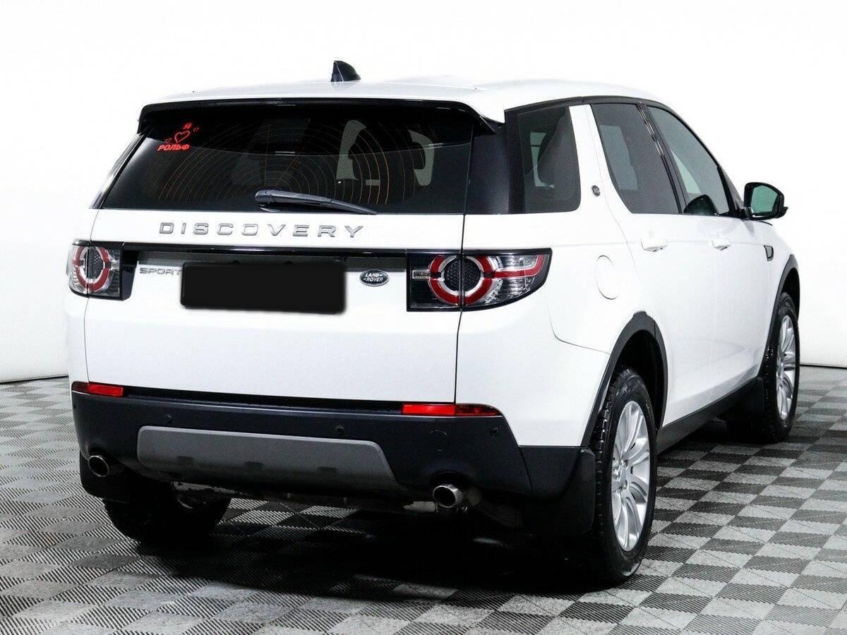 Land Rover Discovery Sport 2017 года с пробегом. Фото: #4
