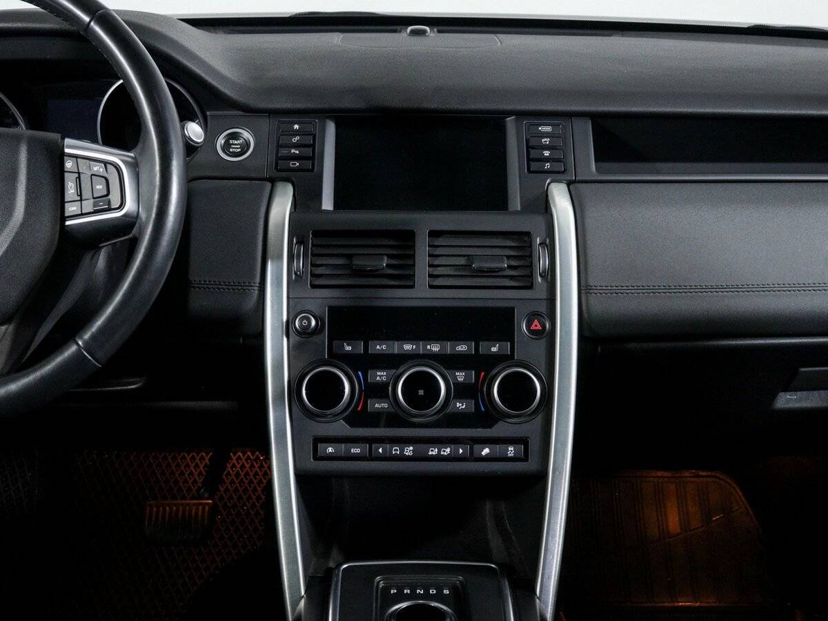 Land Rover Discovery Sport 2017 года с пробегом. Фото: #12