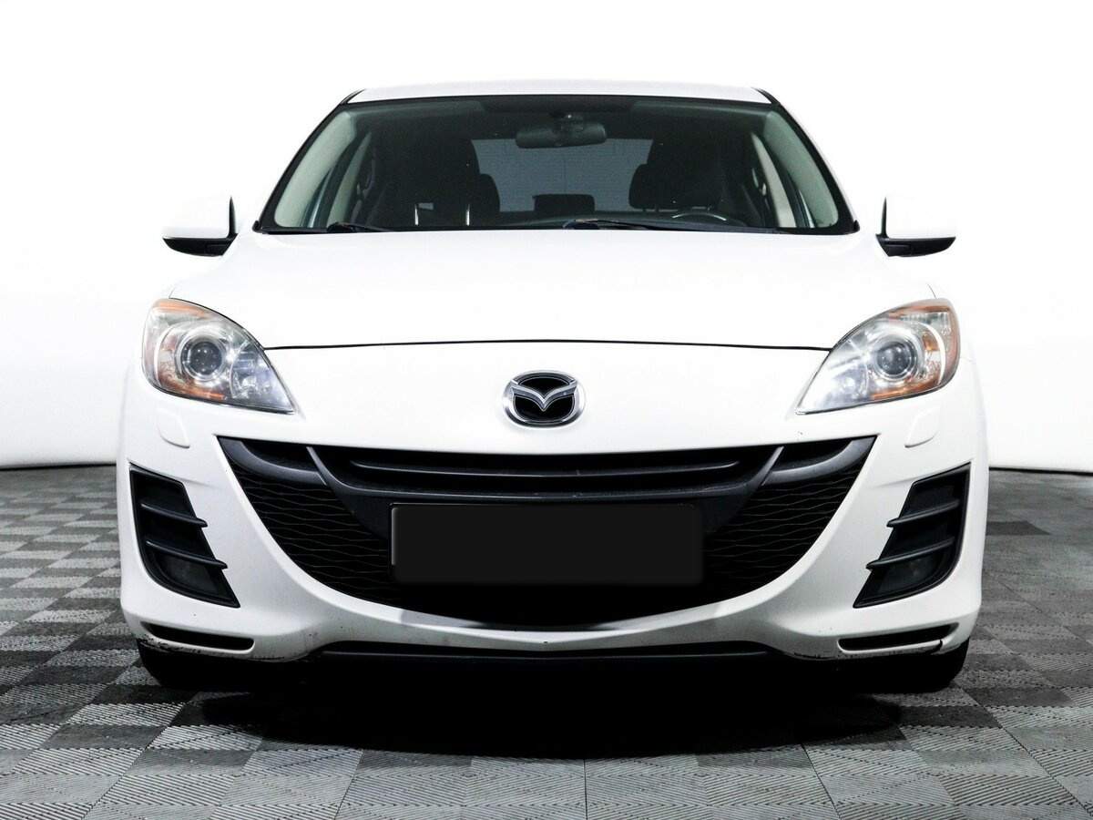 Mazda 3 2011 года с пробегом. Фото: #1