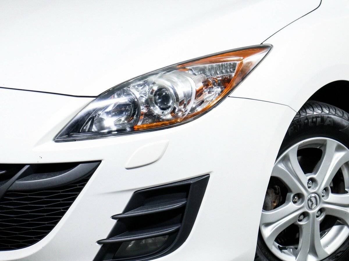 Mazda 3 2011 года с пробегом. Фото: #15