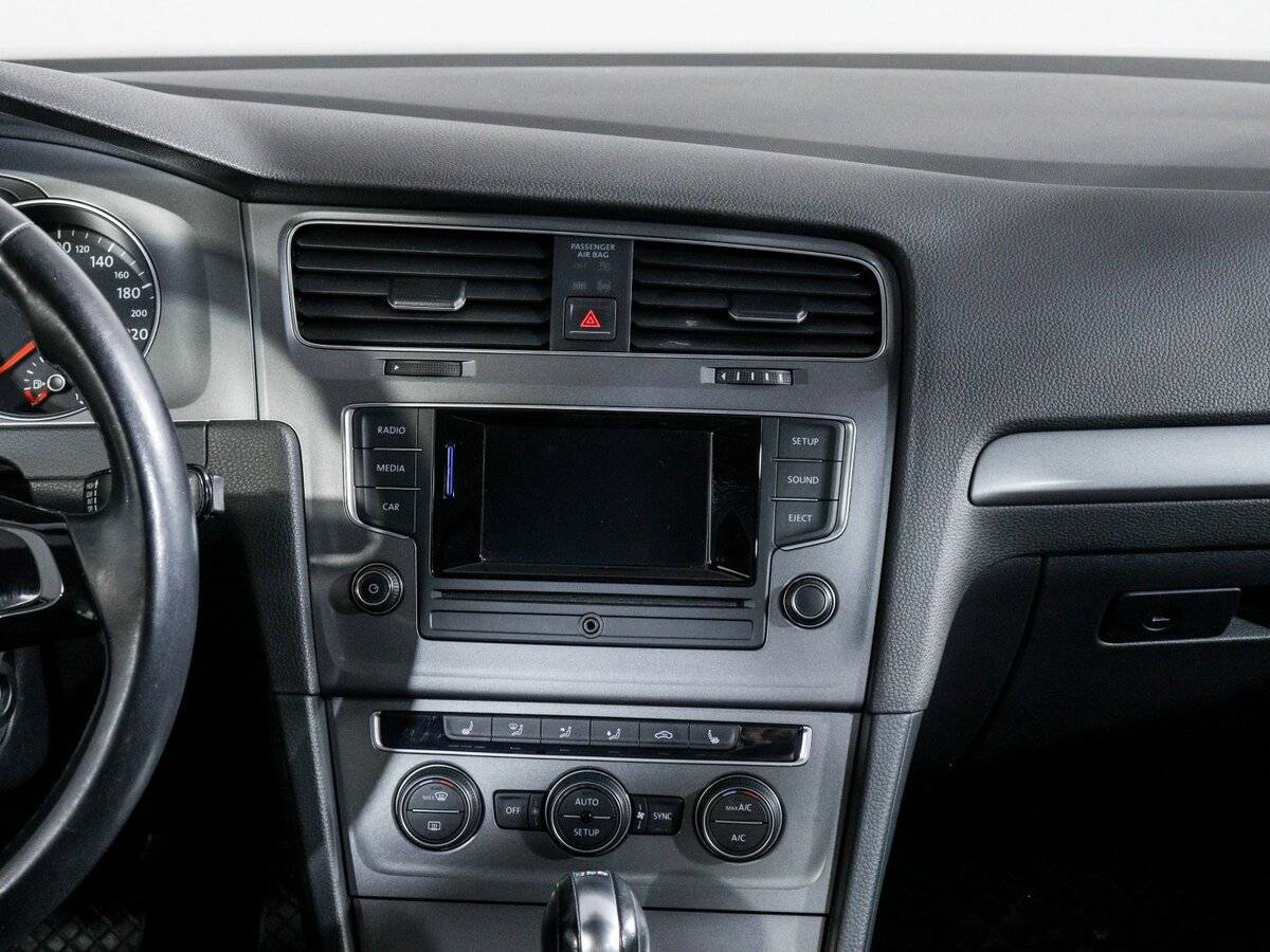 Б/У Фольксваген Гольф 2013 года. Фото: #11