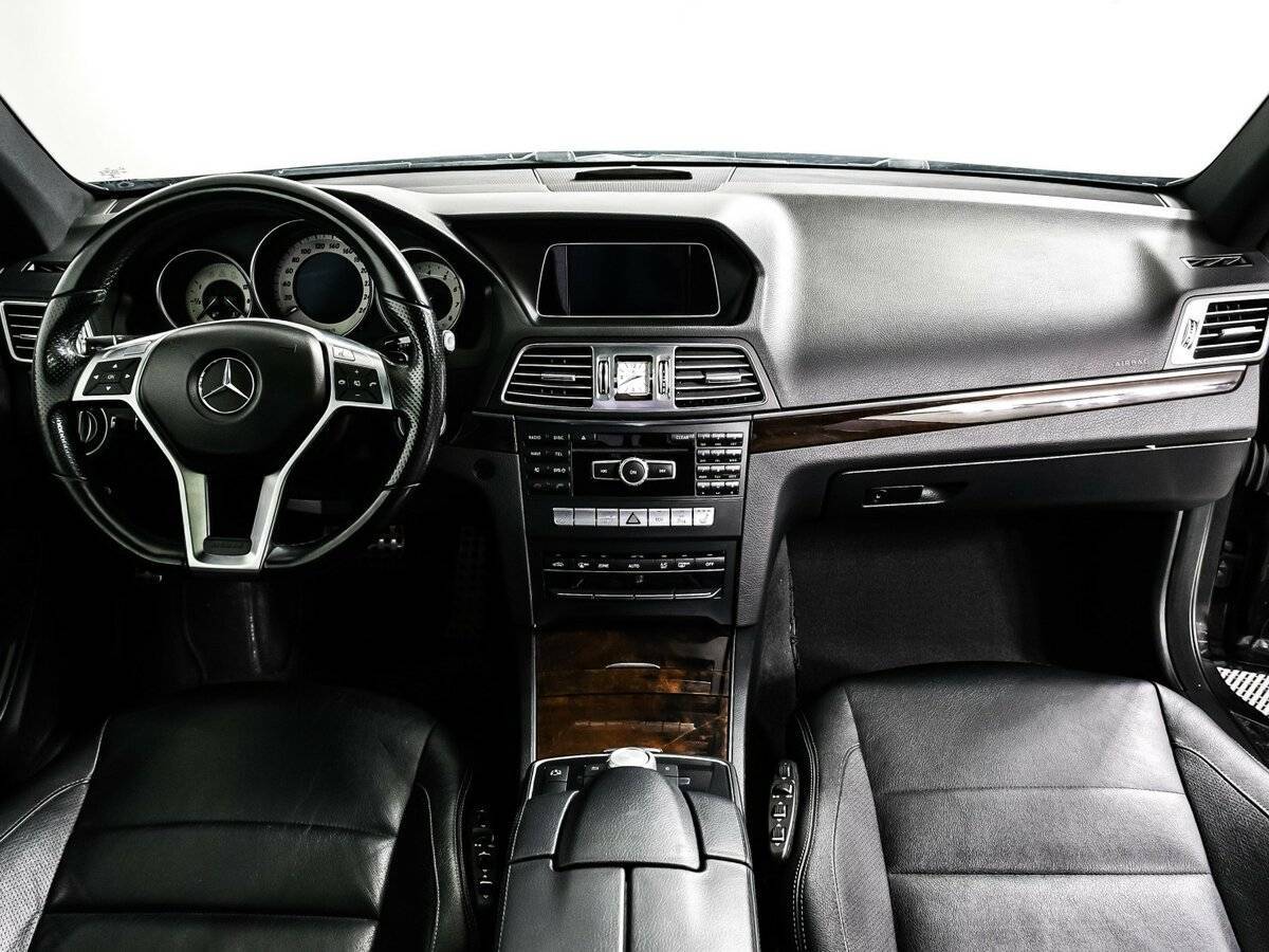 Mercedes-Benz E-Класс 2013 года с пробегом. Фото: #10