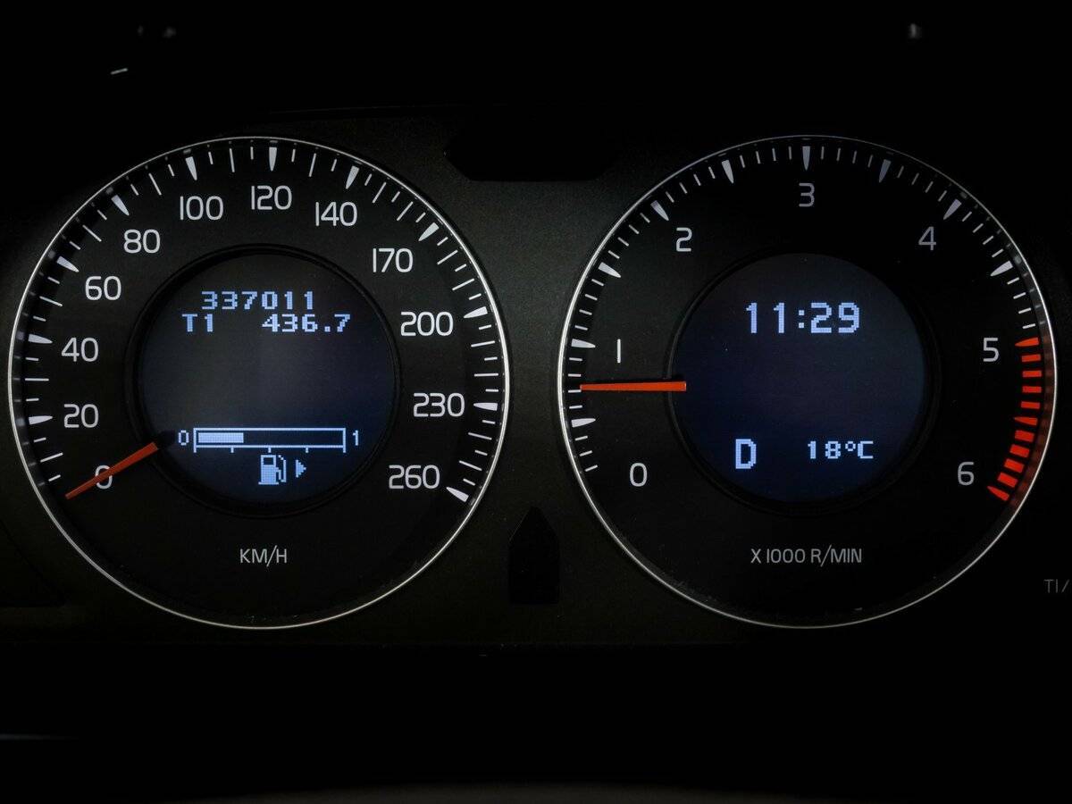 Volvo XC70 2008 года с пробегом. Фото: #20