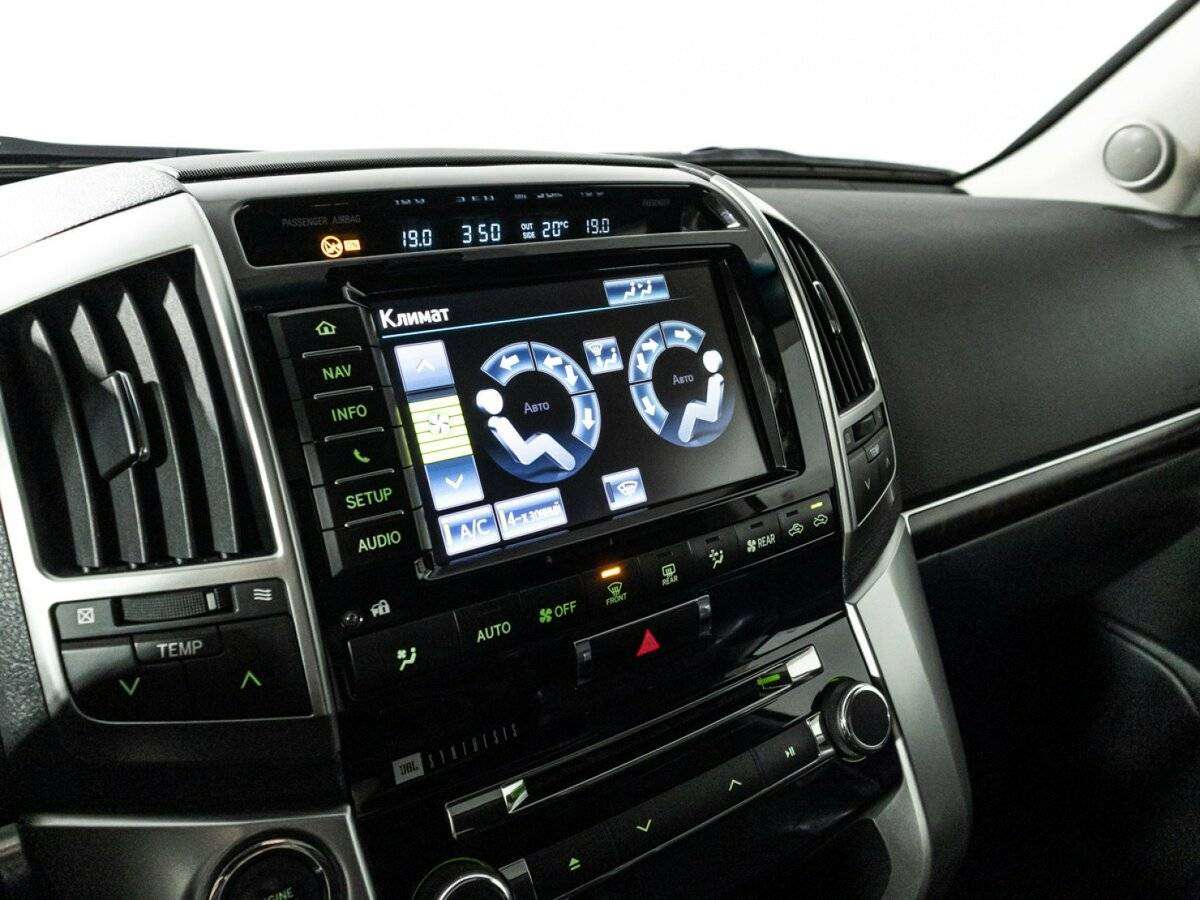 Toyota Land Cruiser 2015 года с пробегом. Фото: #19