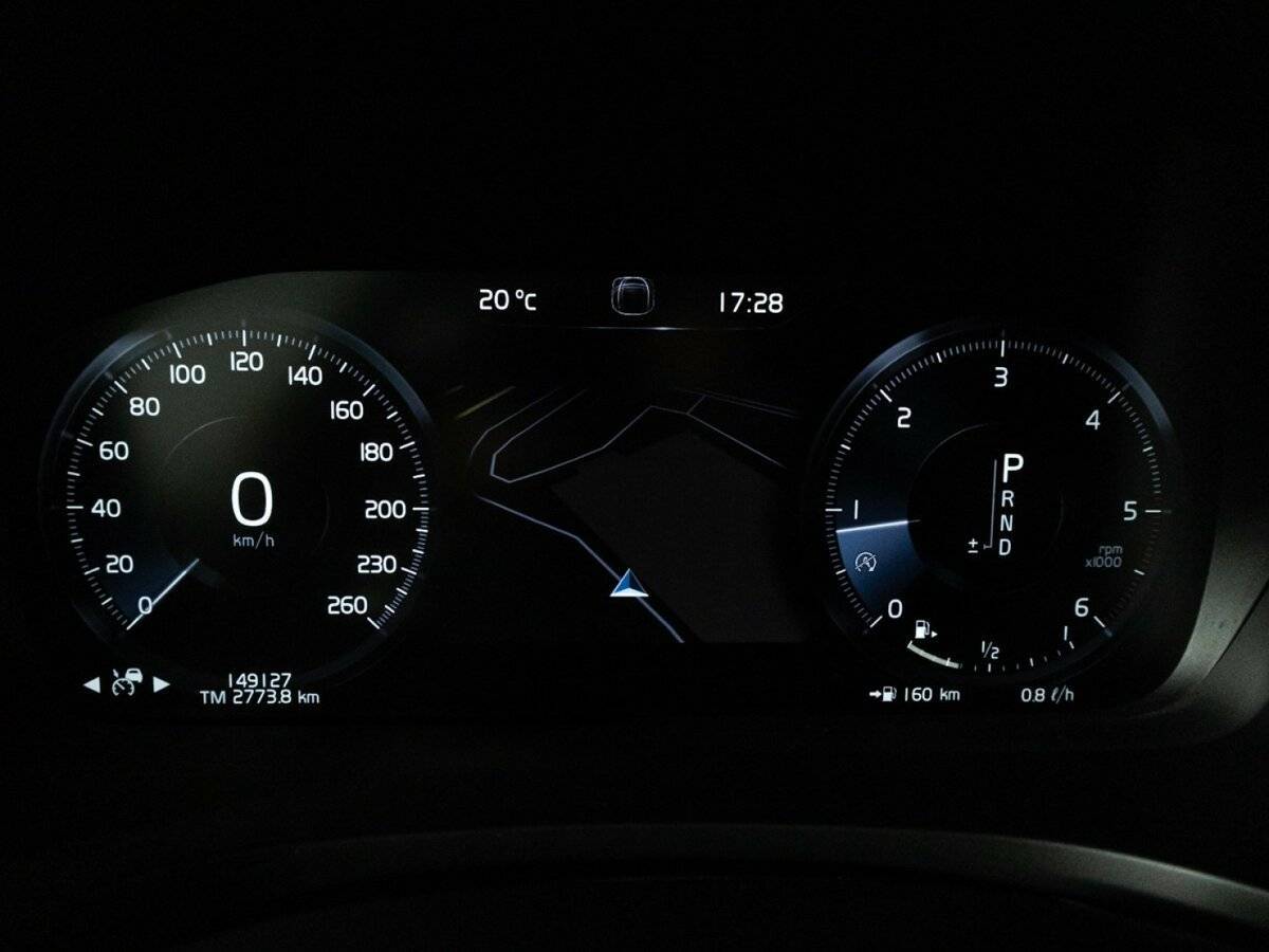 Volvo V60 Cross Country 2019 года с пробегом. Фото: #11