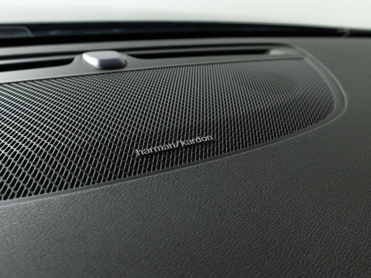 Volvo V60 Cross Country 2019 года с пробегом. Фото: #22