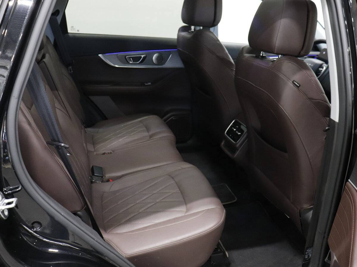 Chery Tiggo 8 Pro Plug-in Hybrid 2023 года с пробегом. Фото: #23