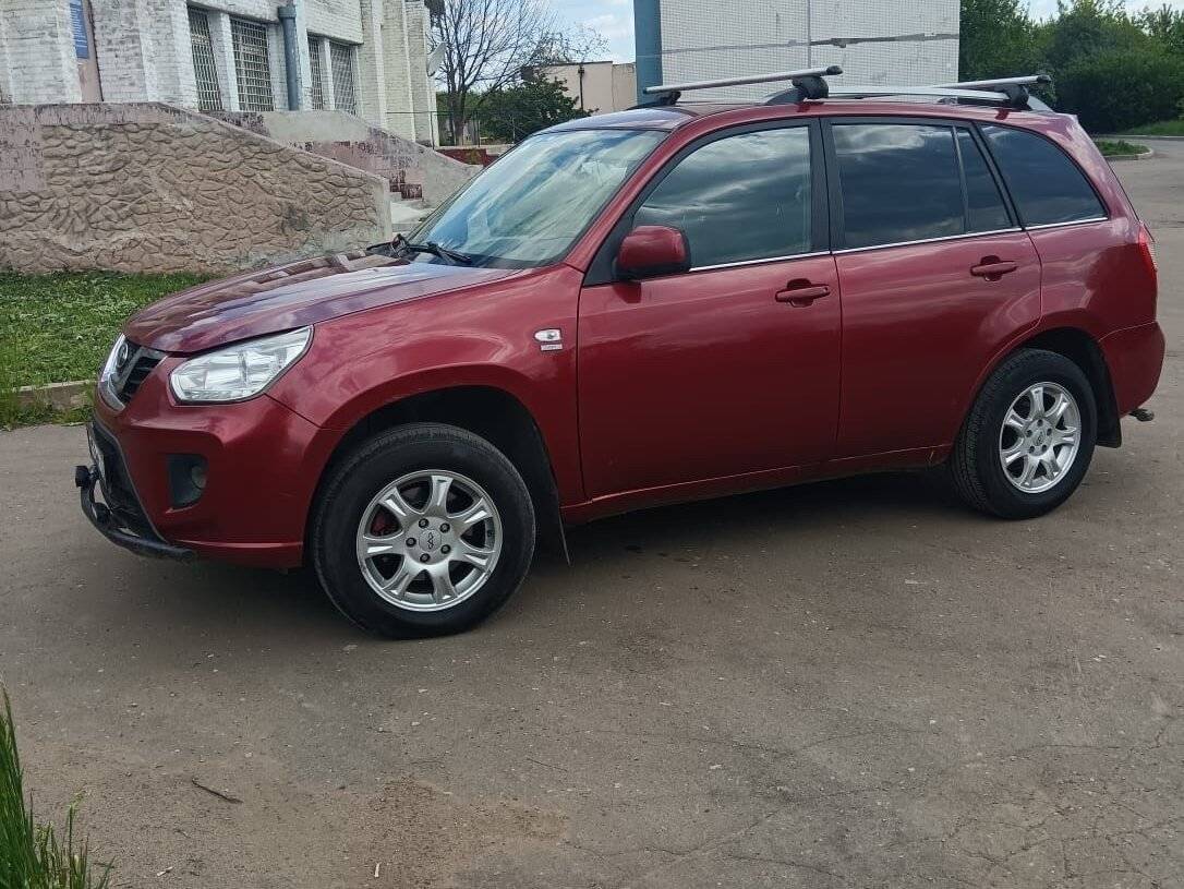 Chery Tiggo (T11) 2014 года с пробегом. Фото: #4