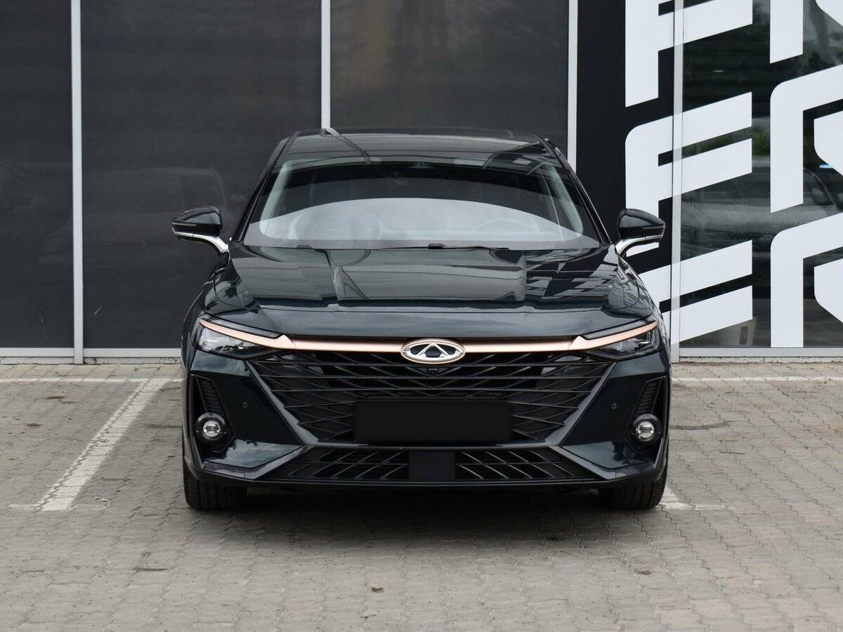 Chery Arrizo 8 2023 года с пробегом. Фото: #2