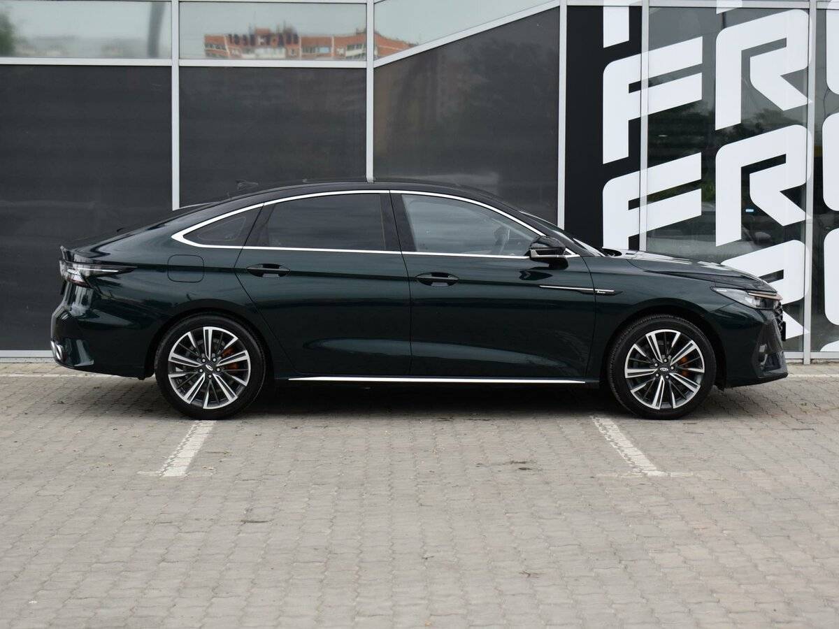 Chery Arrizo 8 2023 года с пробегом. Фото: #4