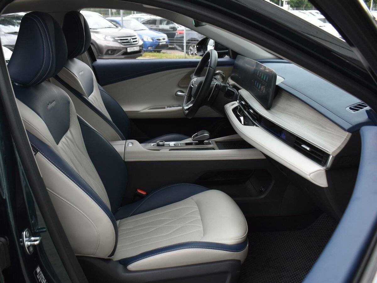 Chery Arrizo 8 2023 года с пробегом. Фото: #7