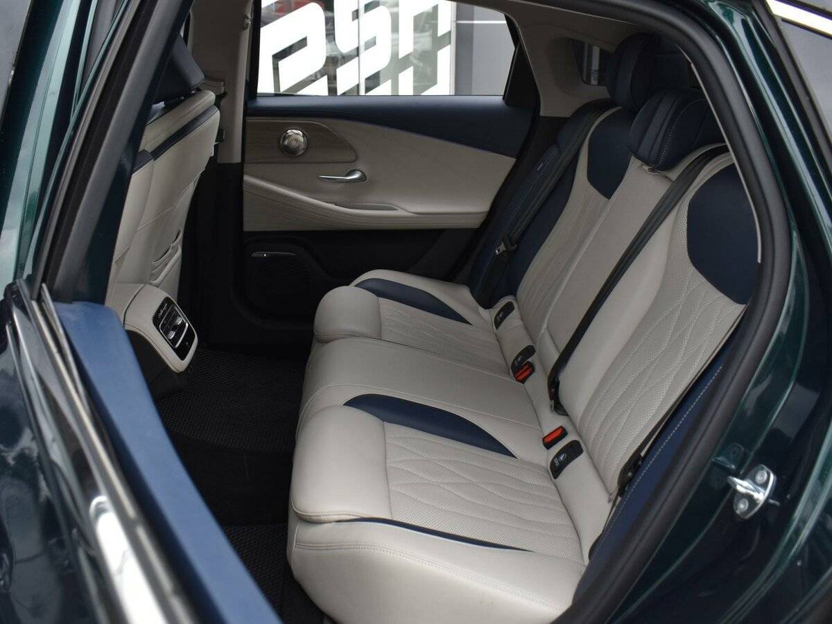 Chery Arrizo 8 2023 года с пробегом. Фото: #8