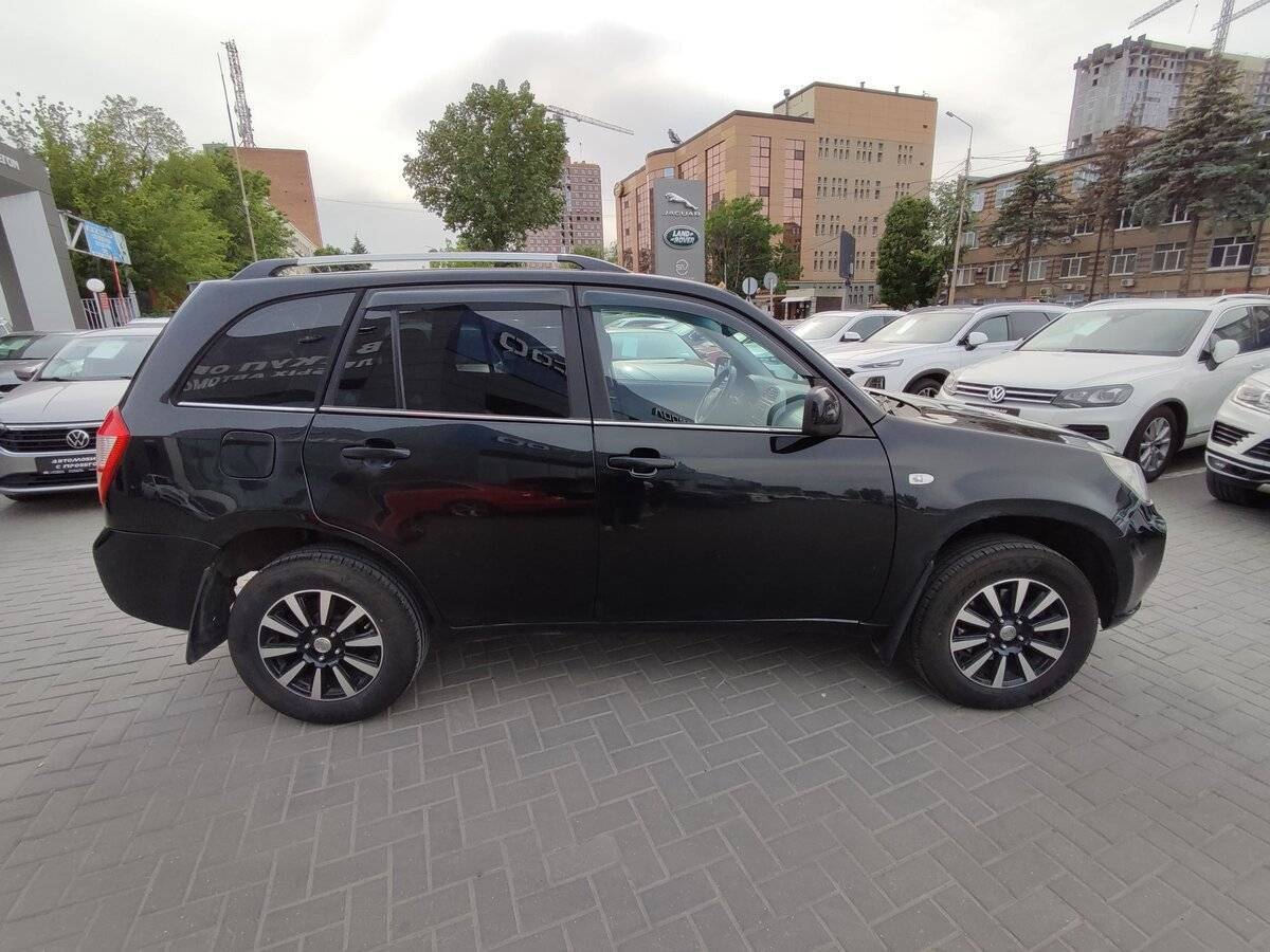 Chery Tiggo (T11) 2013 года с пробегом. Фото: #3