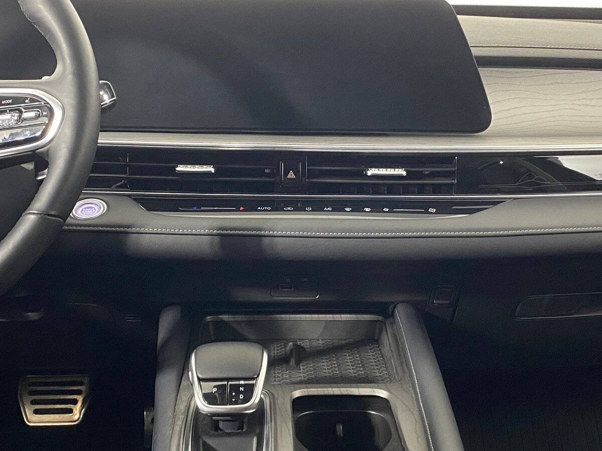 Chery Arrizo 8 2023 года с пробегом. Фото: #14