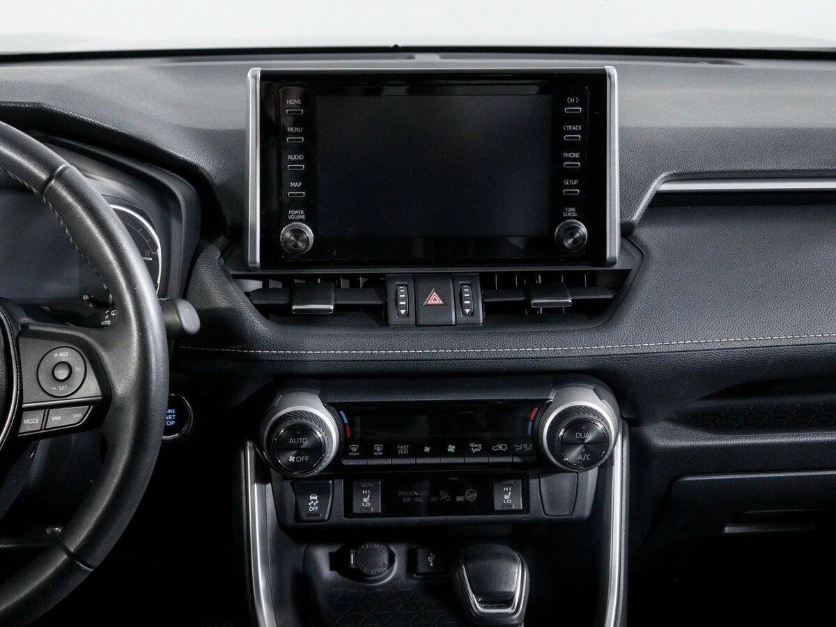 Toyota RAV4 2021 года с пробегом. Фото: #9