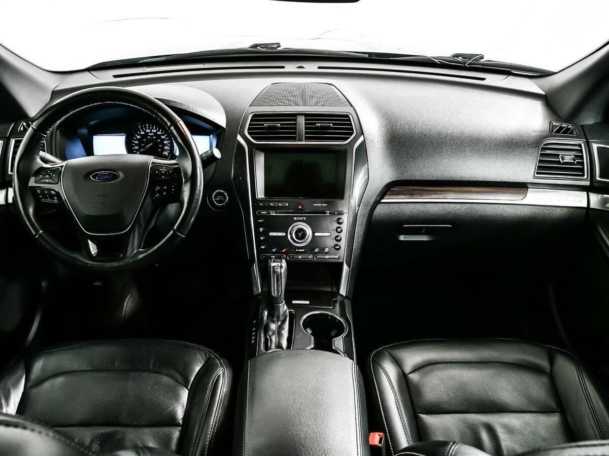 Ford Explorer 2017 года с пробегом. Фото: #10