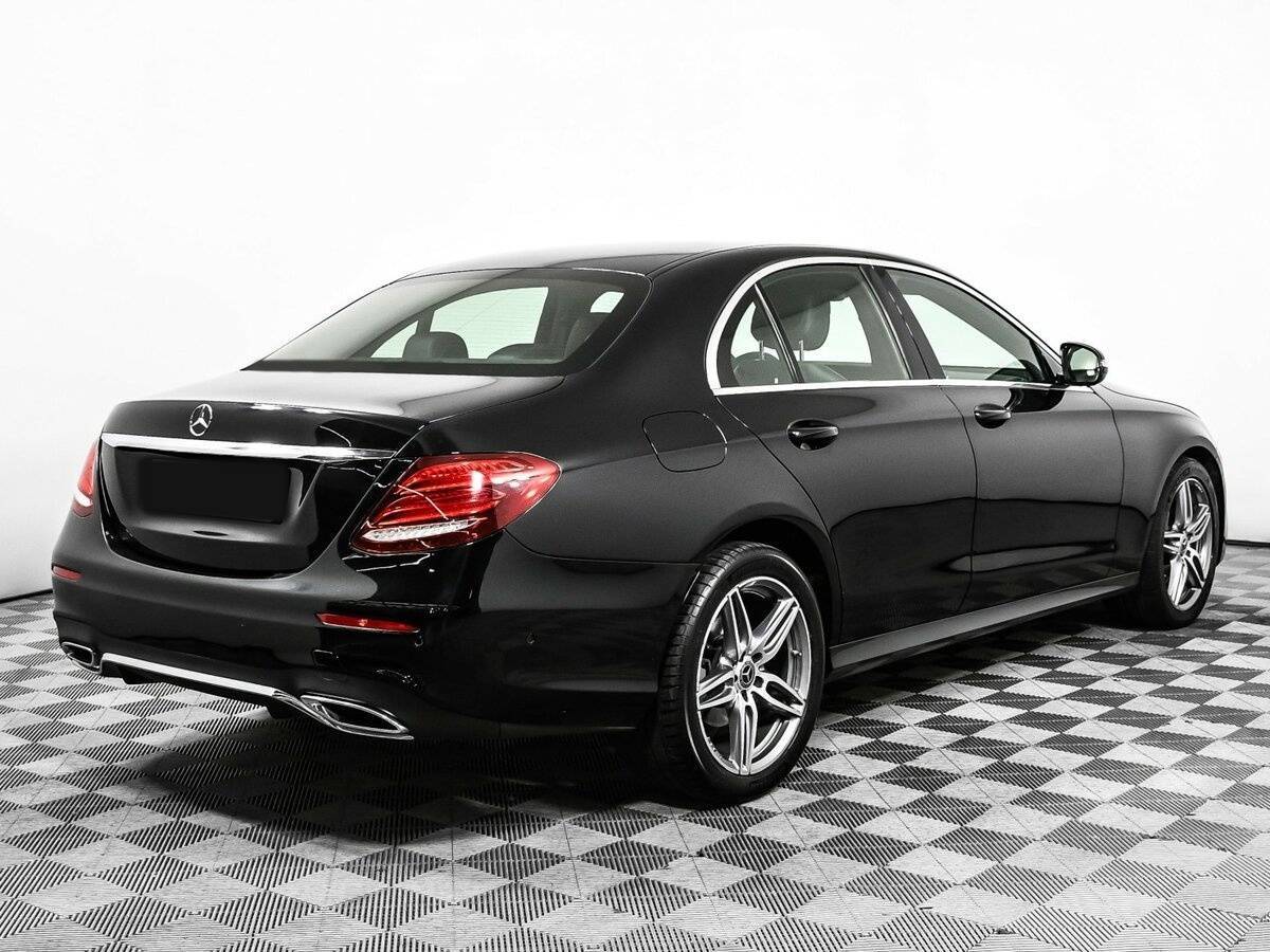 Mercedes-Benz E-Класс 2019 года с пробегом. Фото: #4