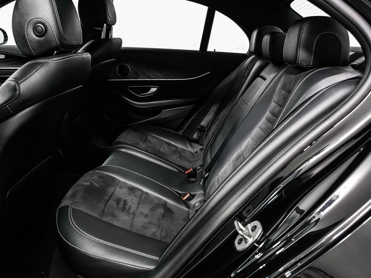 Mercedes-Benz E-Класс 2019 года с пробегом. Фото: #12