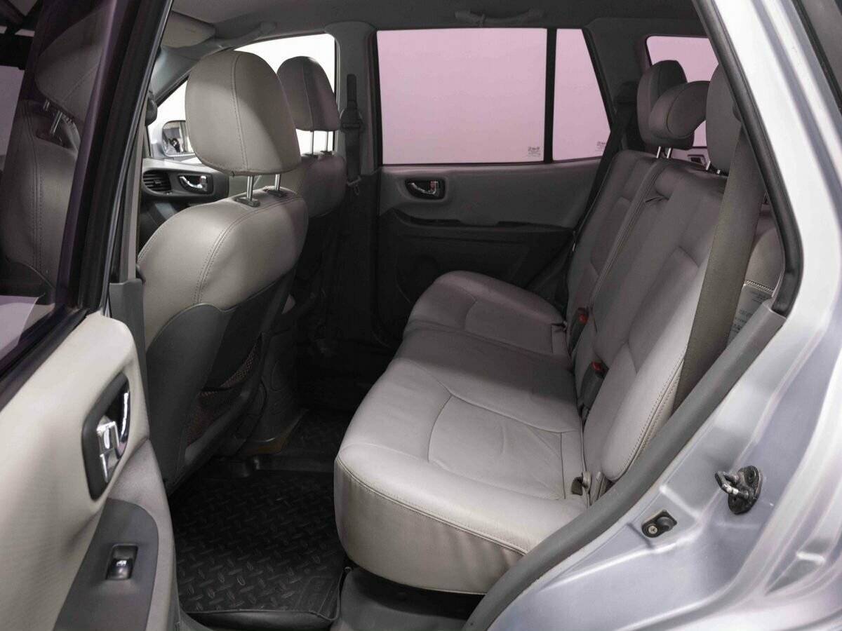 Hyundai Santa Fe 2008 года с пробегом. Фото: #8