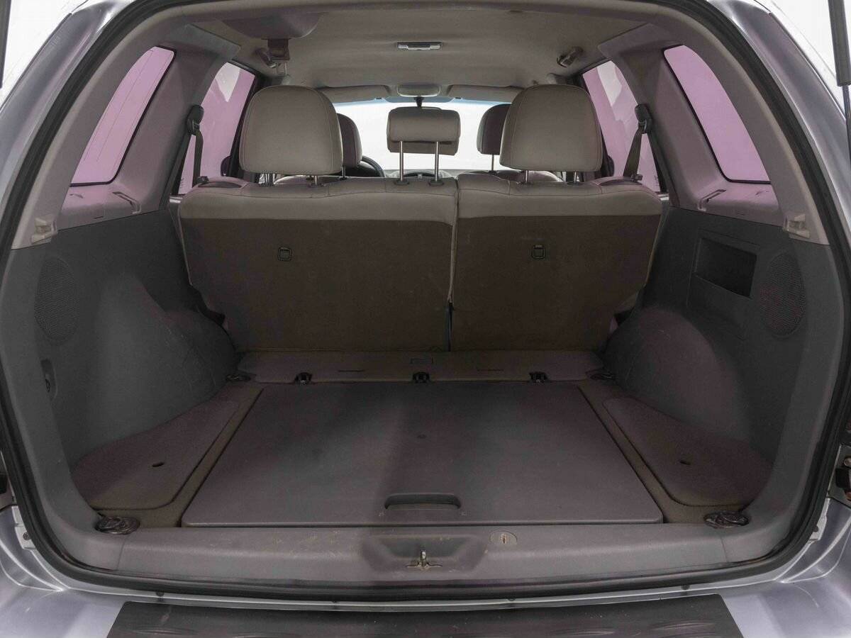 Hyundai Santa Fe 2008 года с пробегом. Фото: #20