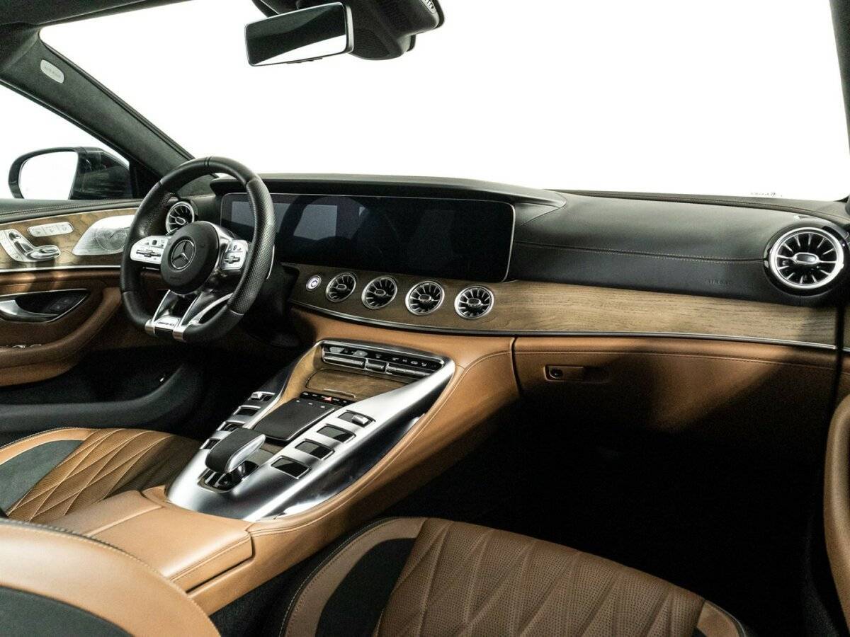Mercedes-Benz AMG GT 2019 года с пробегом. Фото: #8