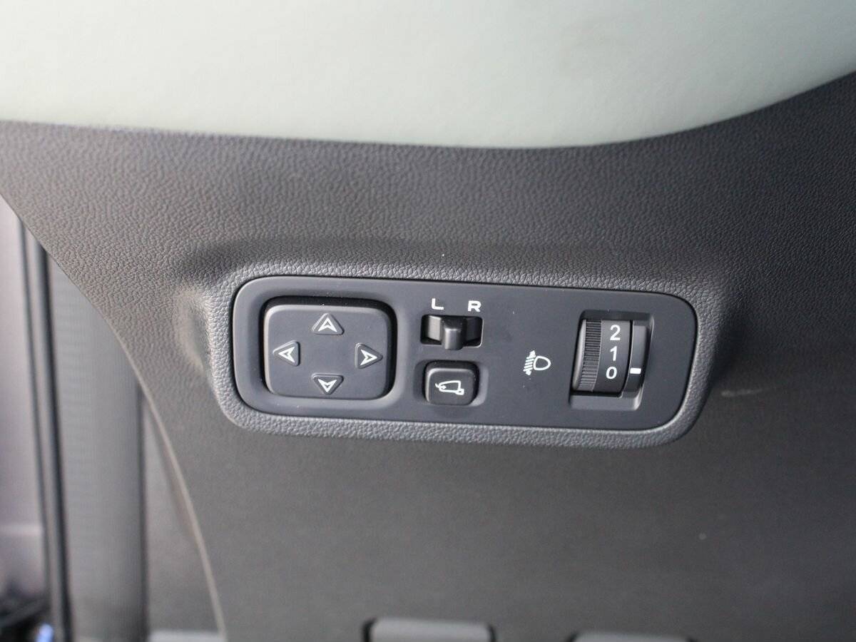 Changan Lamore 2023 года с пробегом. Фото: #14