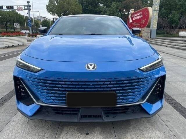 Changan UNI-V 2022 года с пробегом. Фото: #5