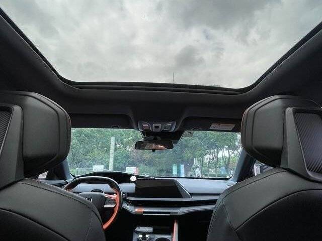 Changan UNI-V 2022 года с пробегом. Фото: #15