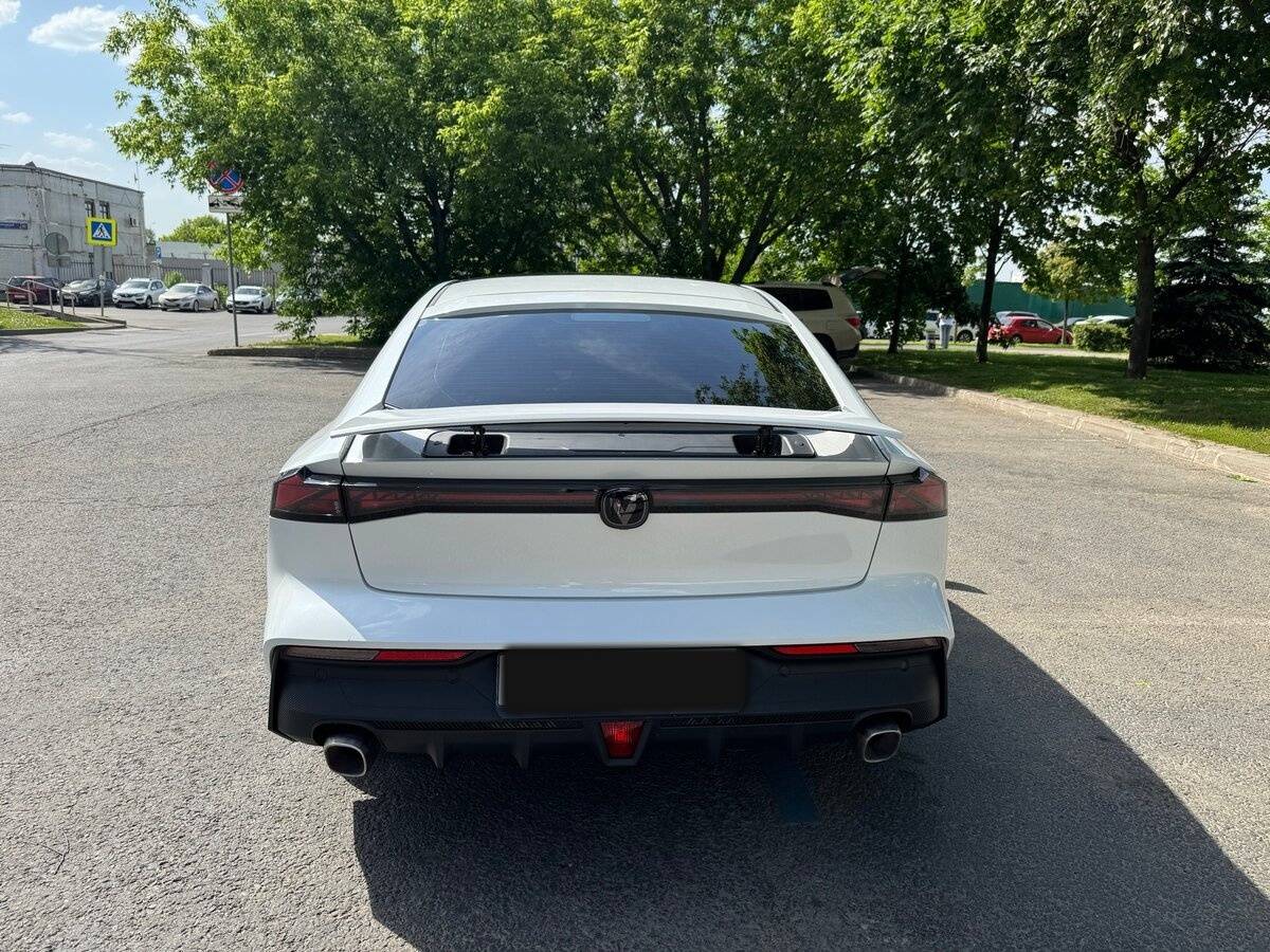 Changan UNI-V 2024 года с пробегом. Фото: #4