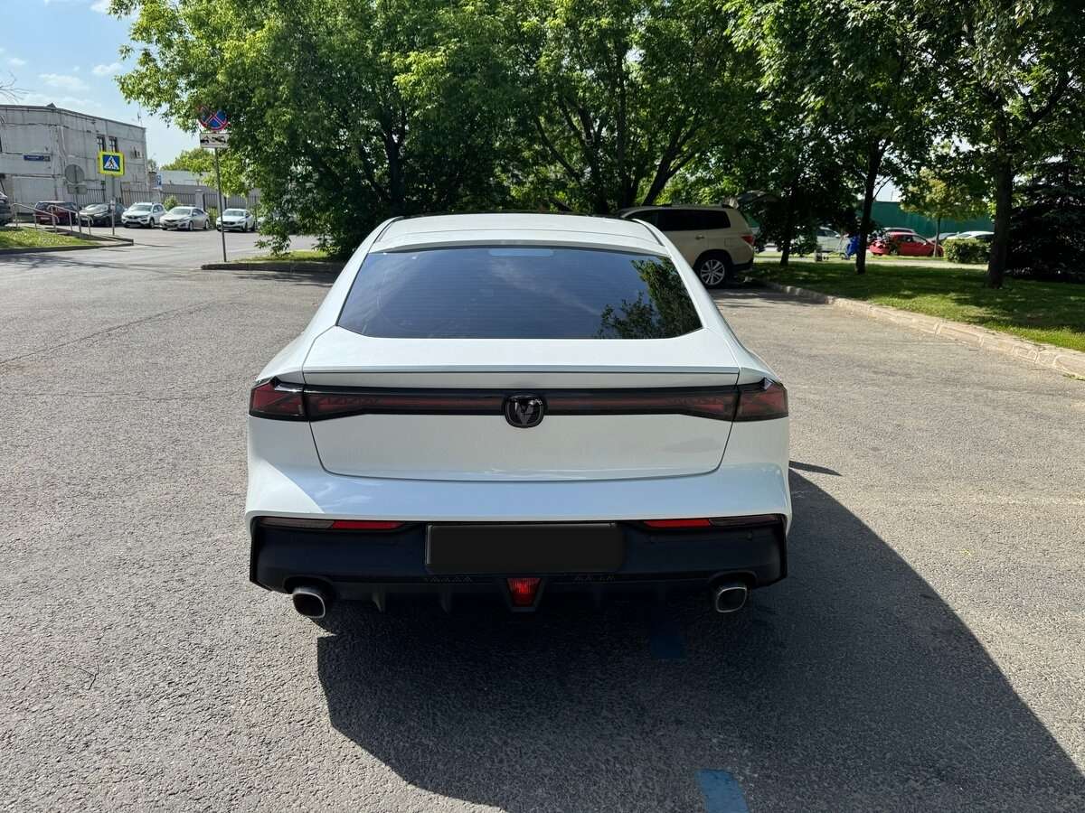 Changan UNI-V 2024 года с пробегом. Фото: #5