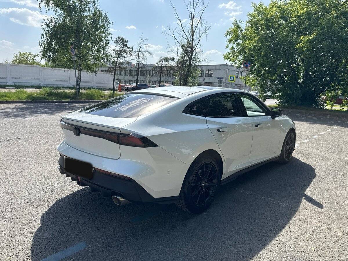 Changan UNI-V 2024 года с пробегом. Фото: #7